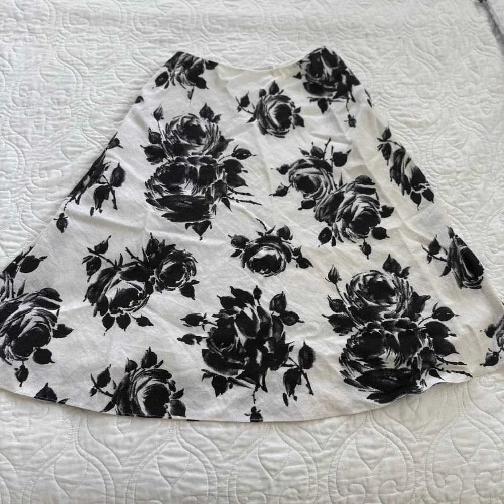 Talbots Petites Black White Rose Floral 100% Linen A-Line Skirt Size 6P‎ GUC